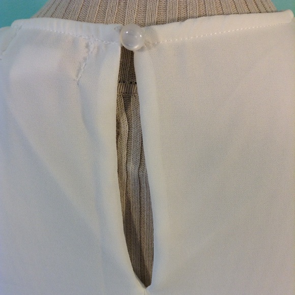 Three Pink Hearts Top. Size M - Picture 3 of 5